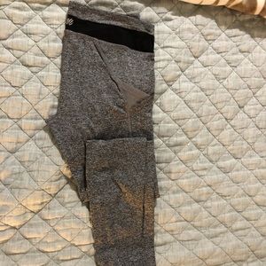 **SOLD** Forever 21 Leggings